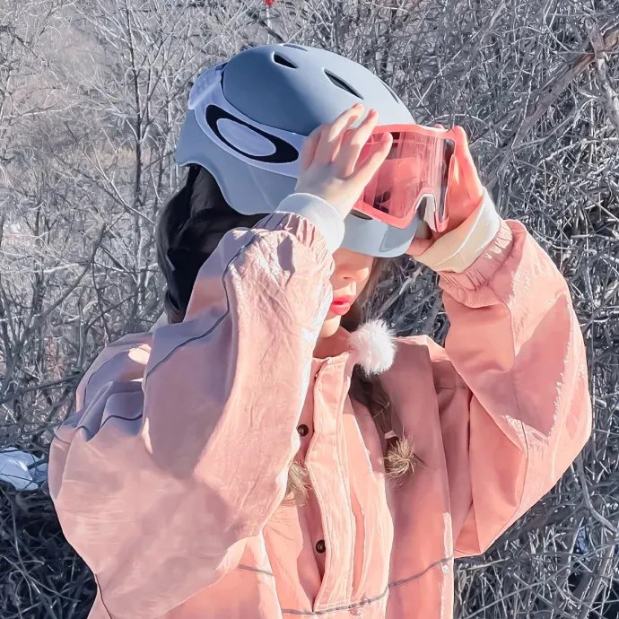稻草人之地 封面